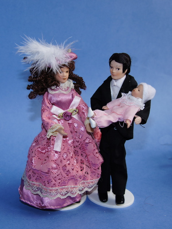 Семья в кукольный дом (150365)