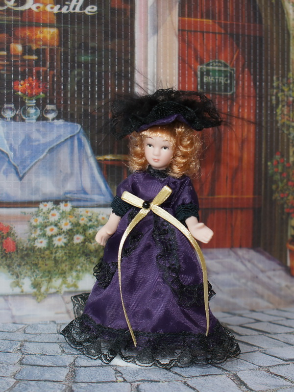 Маленькая леди, 11 см