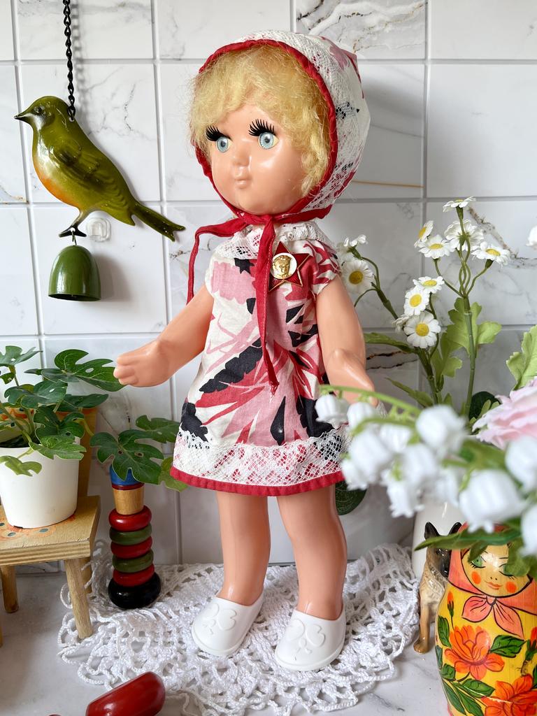 Советская кукла