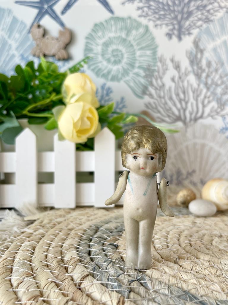 Старинная фарфоровая мини куколка, 7 см, Япония