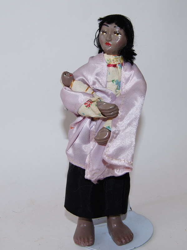 Перуанка с ребенком, 20 см, 1960 г. (700832)