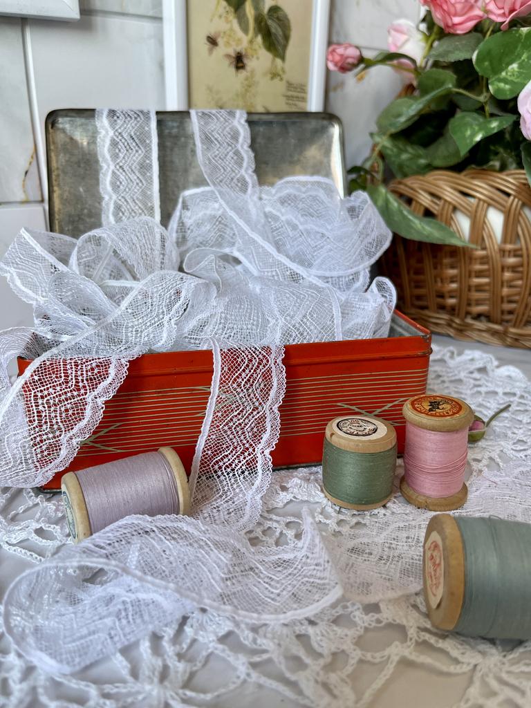 Винтажное французское кружево