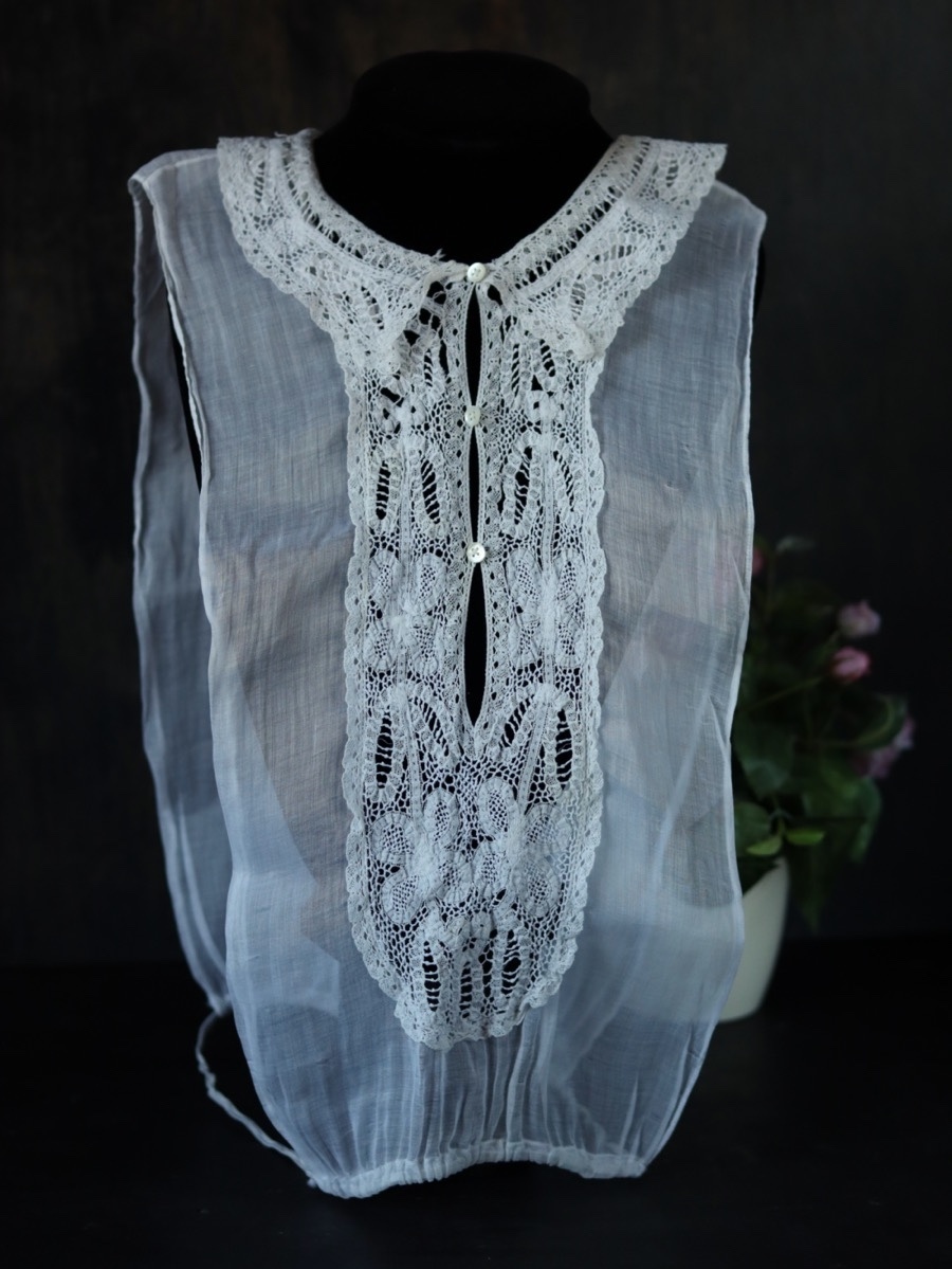 Старинное кружево, антикварное кружево, старинная кукла, одежда для кукол