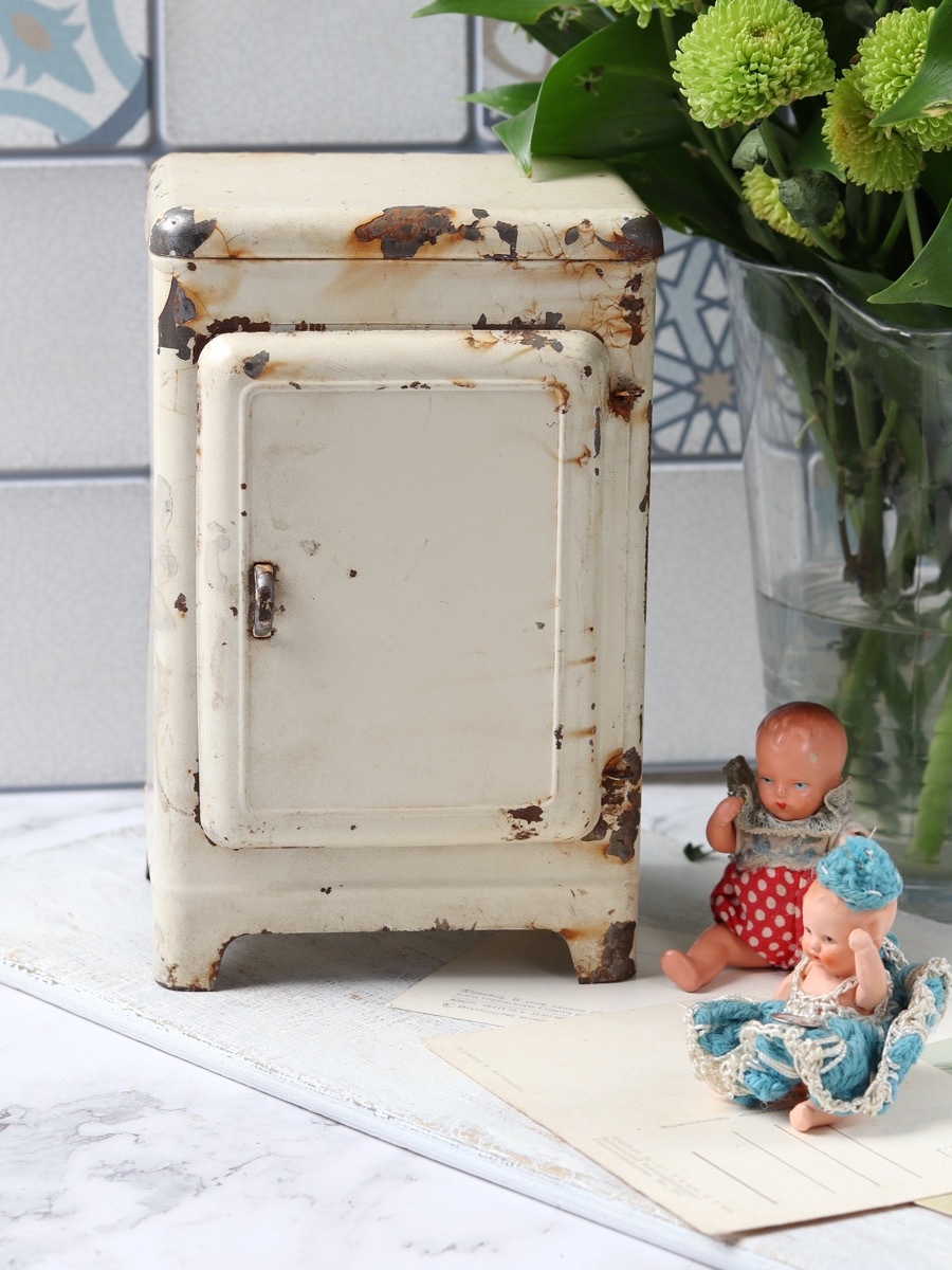 кукольный холодильник, игрушечный холодильник, холодильник СССР, советские игрушки