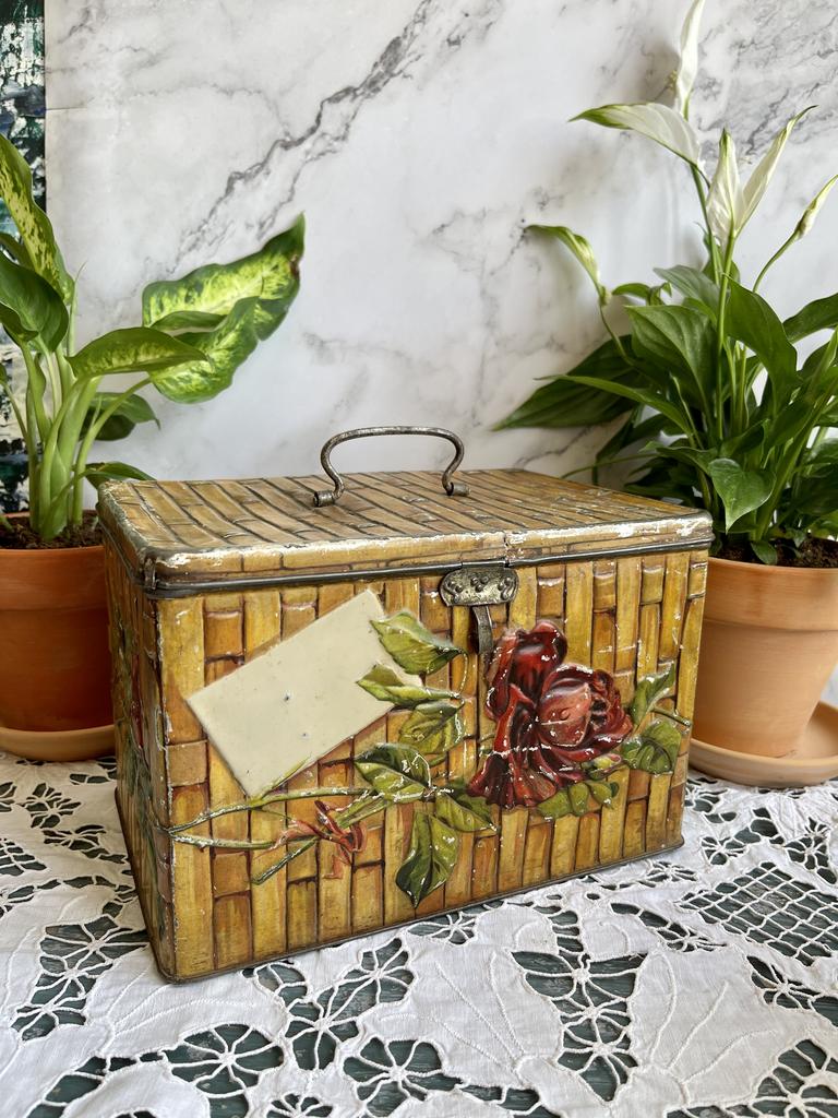 Кондитерская коробка «Абрикосов и сыновья»