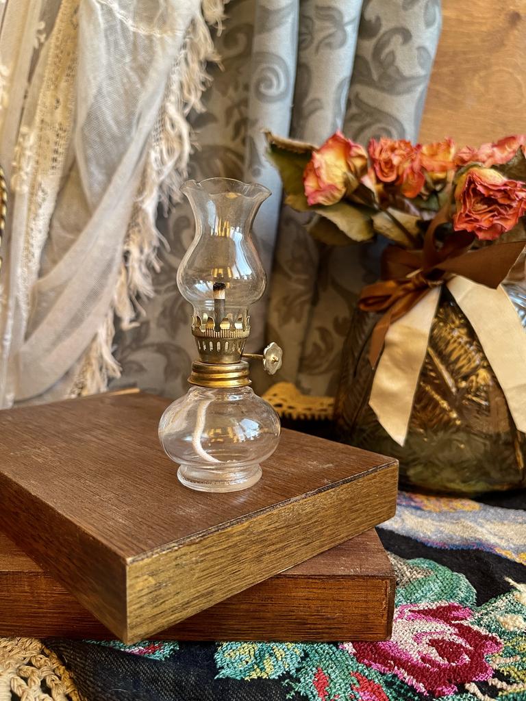 Мини керосиновая лампа