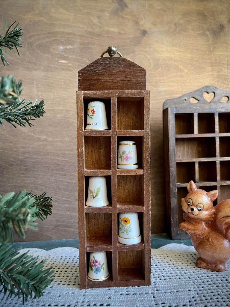 Подставка для наперстков, фарфоровые наперстки, коллекционная миниатюра