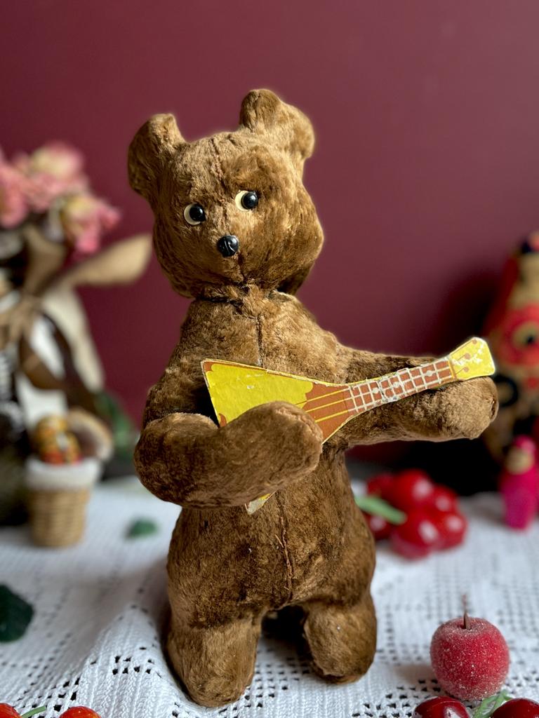 Механический советский медведь