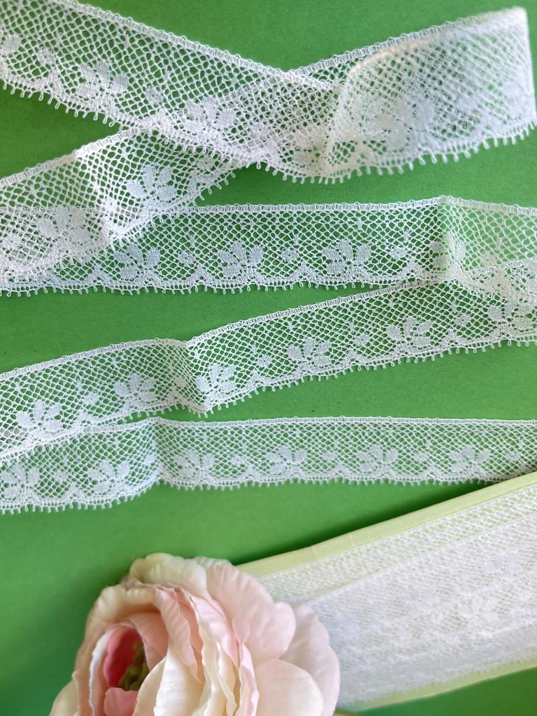 Винтажное тонкое  кружево, Франция