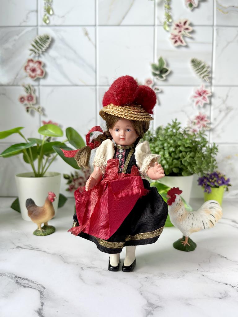 Куколка Schildkrot Германия