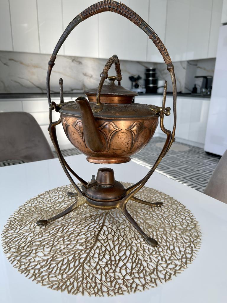 Антикварная бульотка