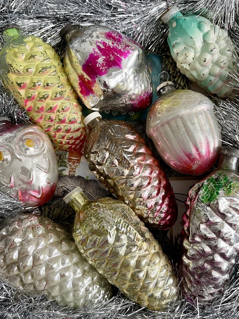 Кремлевские огромные елочные игрушки