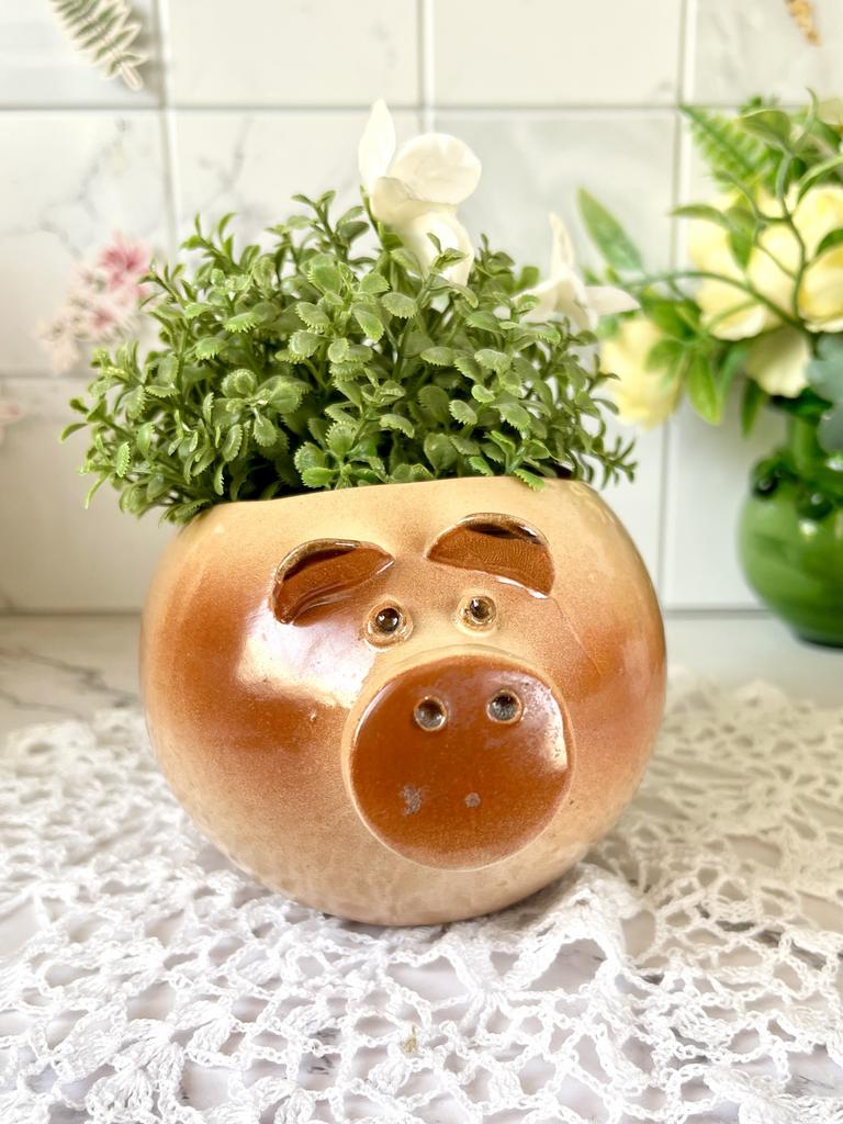 Керамическая свинка кашпо