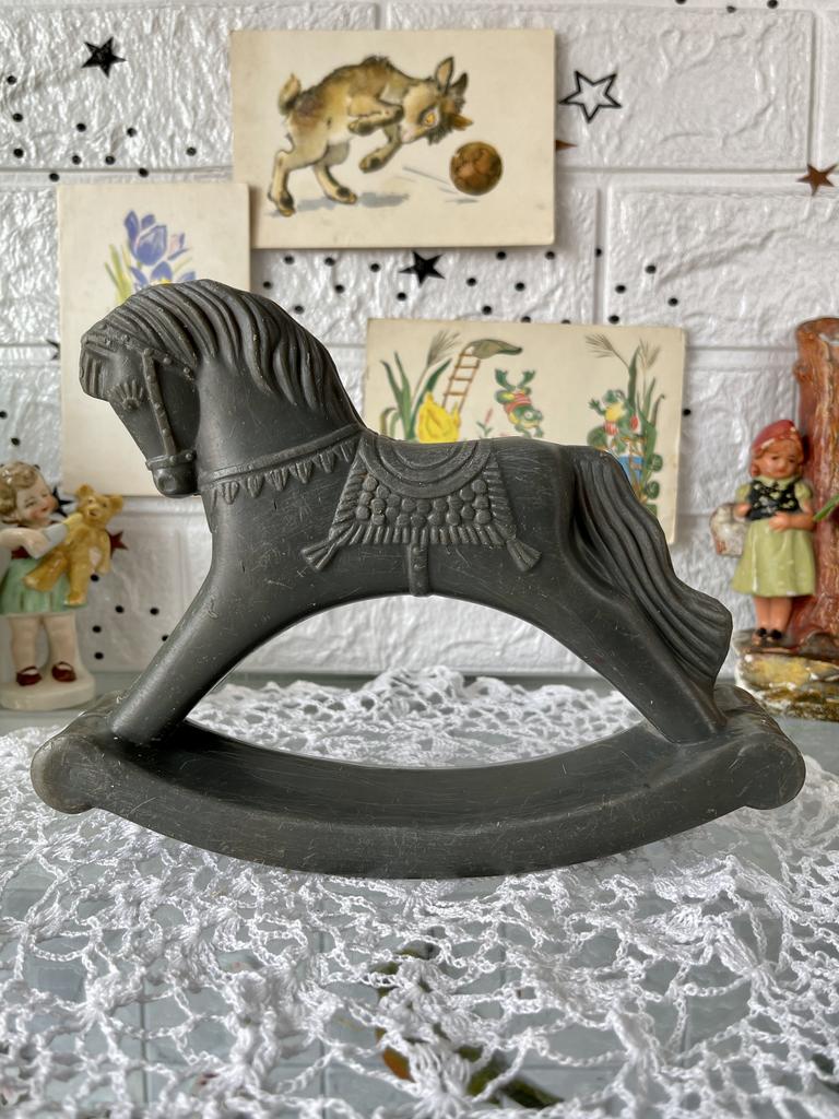 Лошадка-качалка СССР