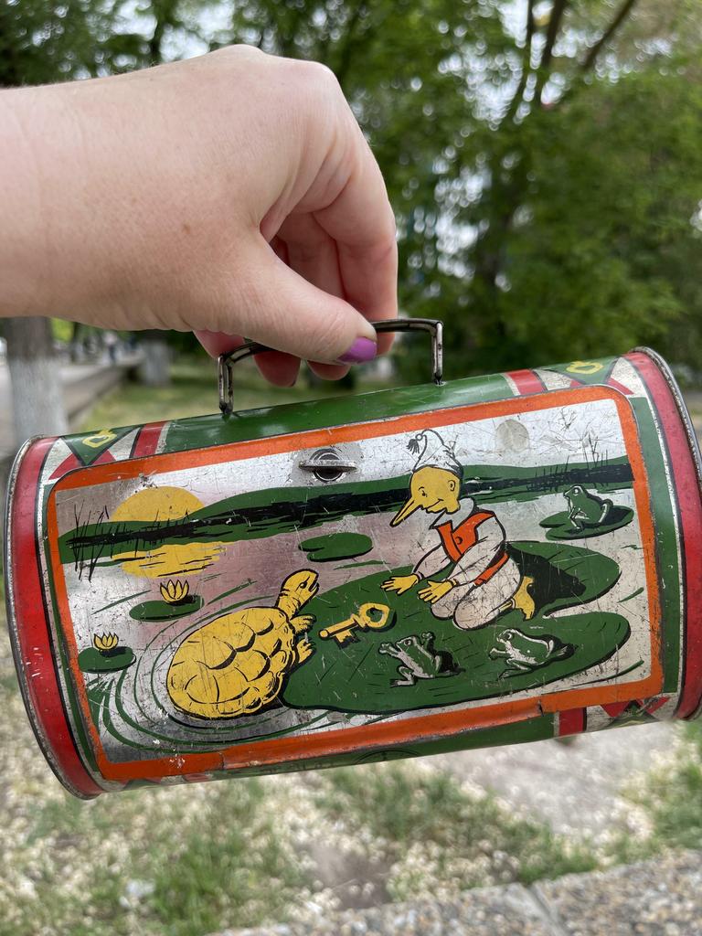 Сумочка баул из жести Золотой ключик