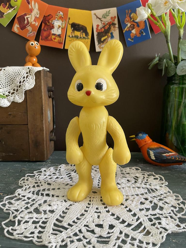 Заяц полиэтиленовый большой