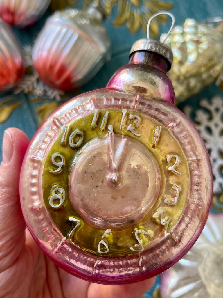 Кремлевские елочные часы