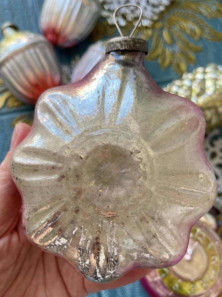 Кремлевская елочная игрушка Цветок