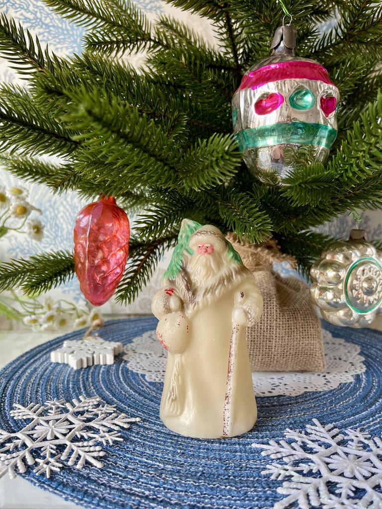 Московская фабрика художественной игрушки;  СССР, 1970-80-е г Дед Мороз под елочку «Малютка» ???? Размер 12 см ???? 1100 р