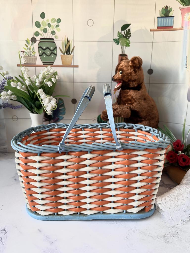 Советская детская корзина-плетенка