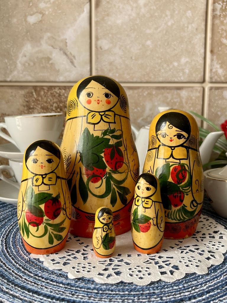 пятиместная матрешка Ссср