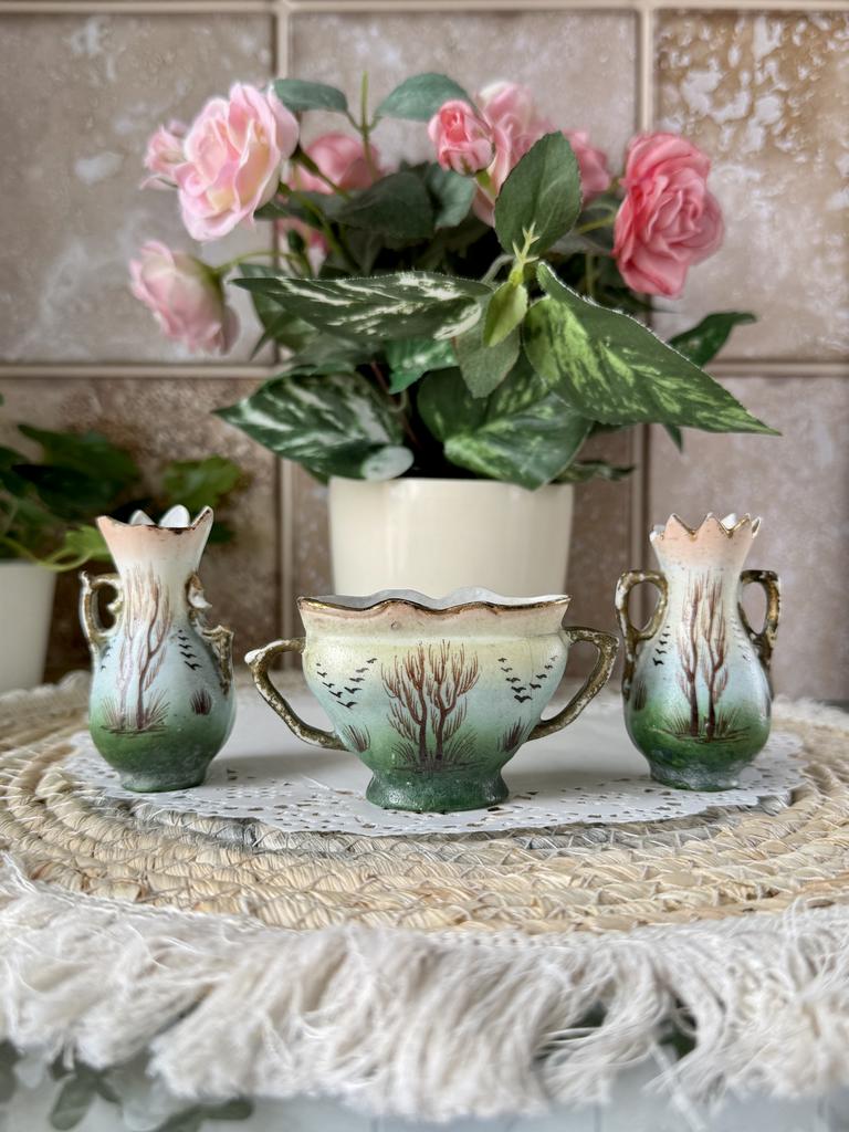 Старинный кукольный гарнитур