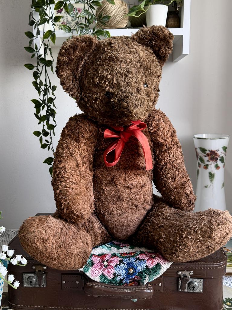 Советский плюшевый горбатенький мишка