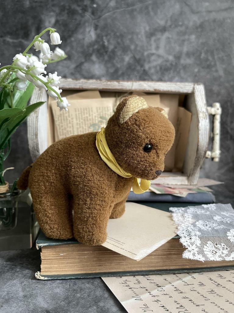 Маленький медведь ГДР