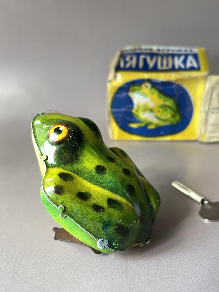 1970 г. «Лягушка» заводная игрушка СССР