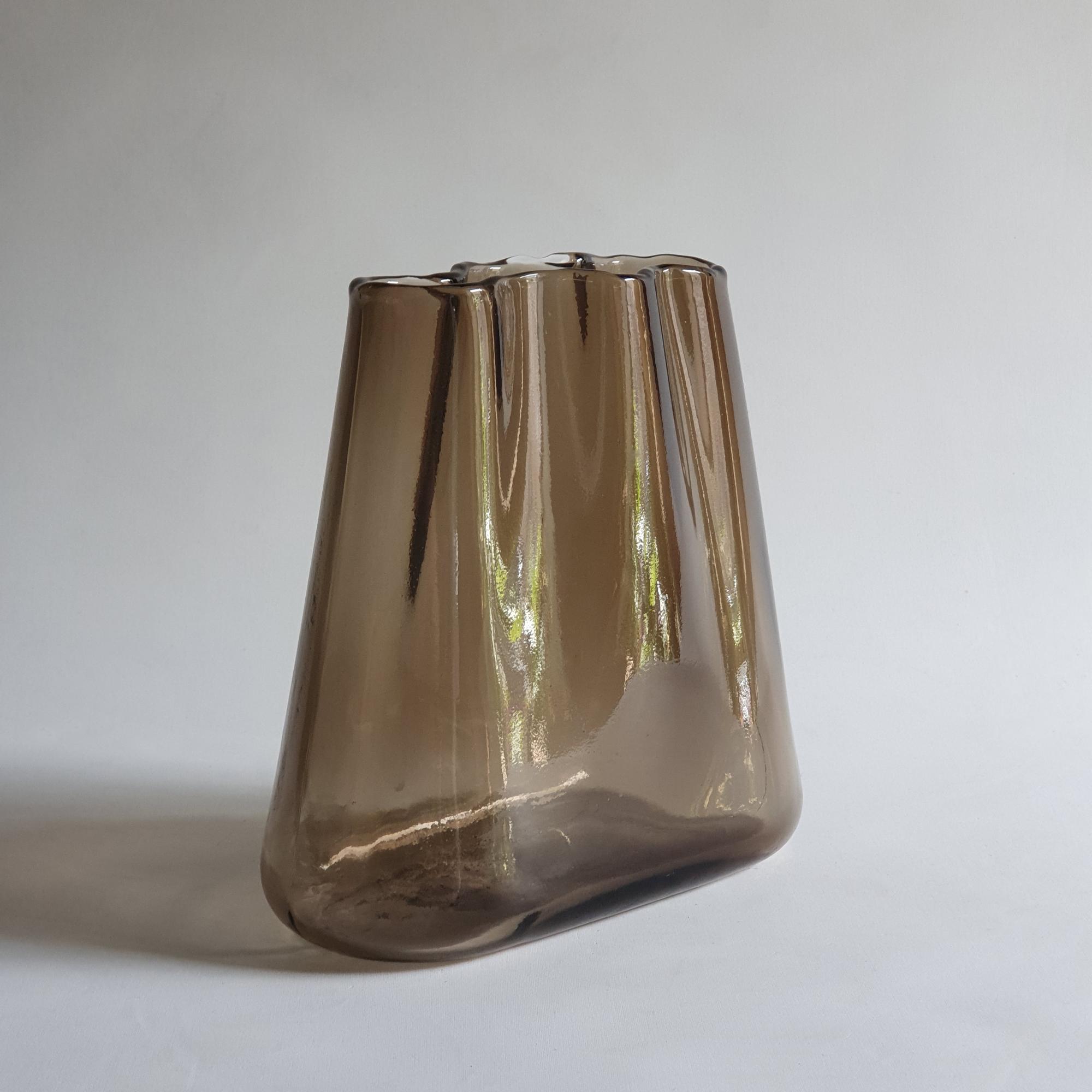 Vase №19