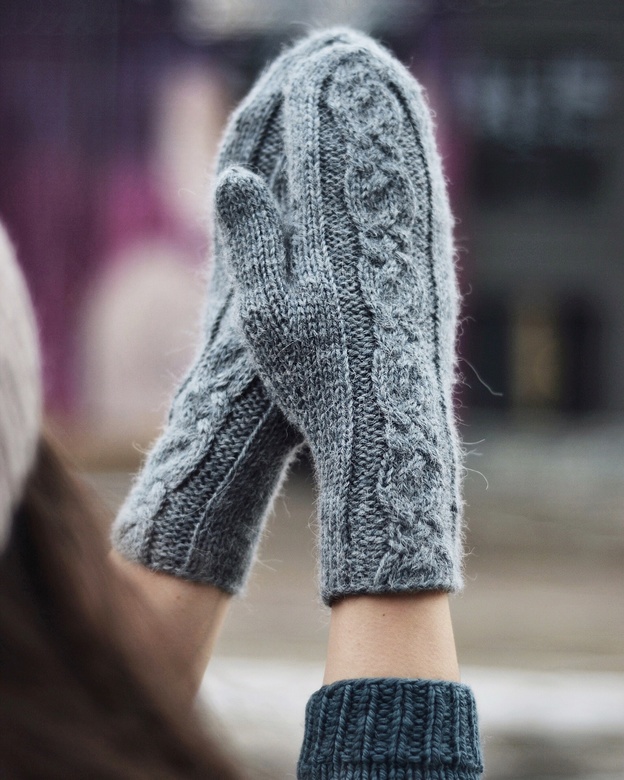 Описание варежек «CLEVER»