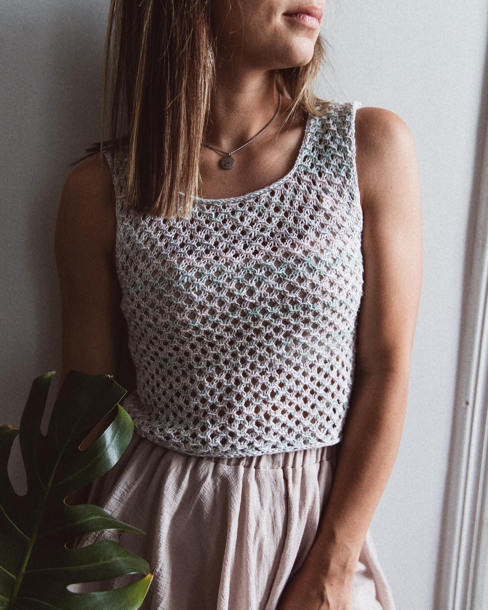 Описание топа «MERI»