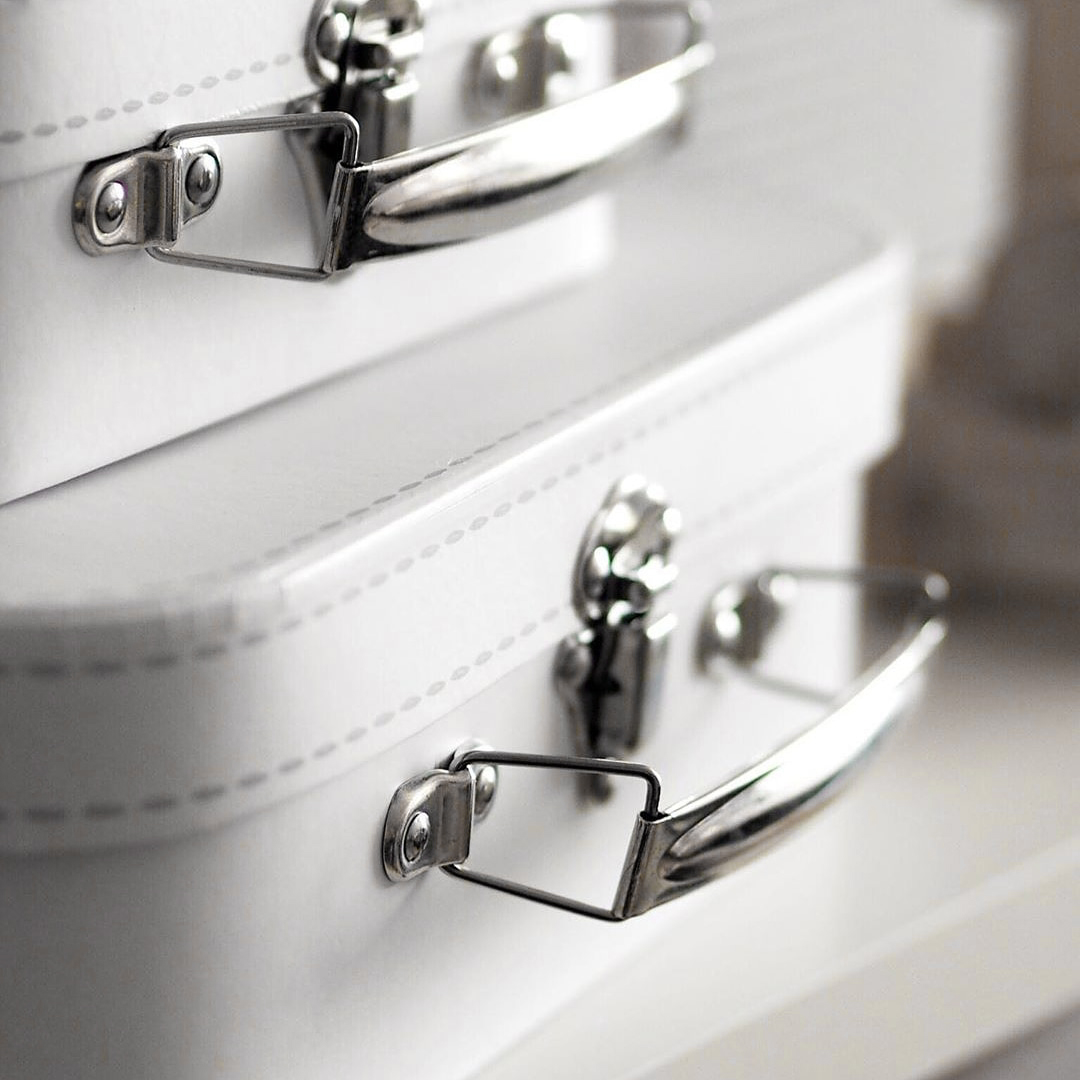 Чемодан для декорирования