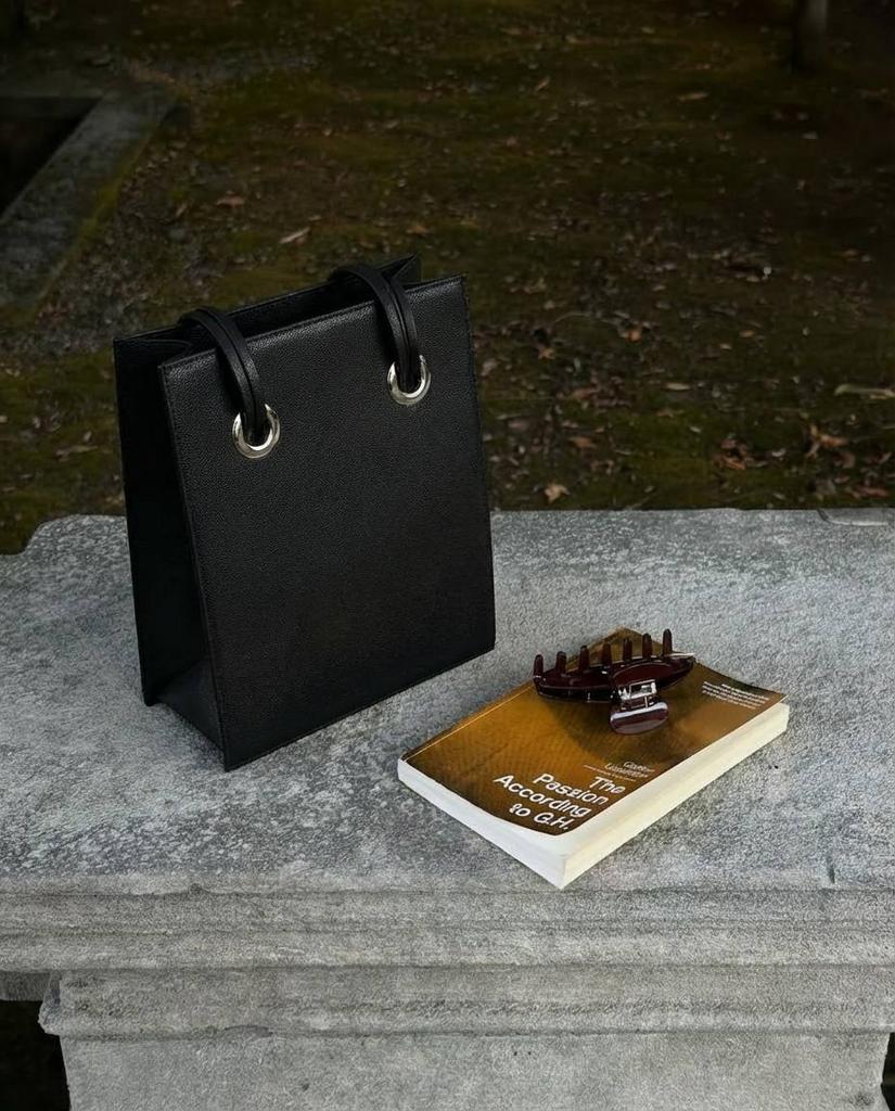 KIM A4, элитная кожа "черная икра"