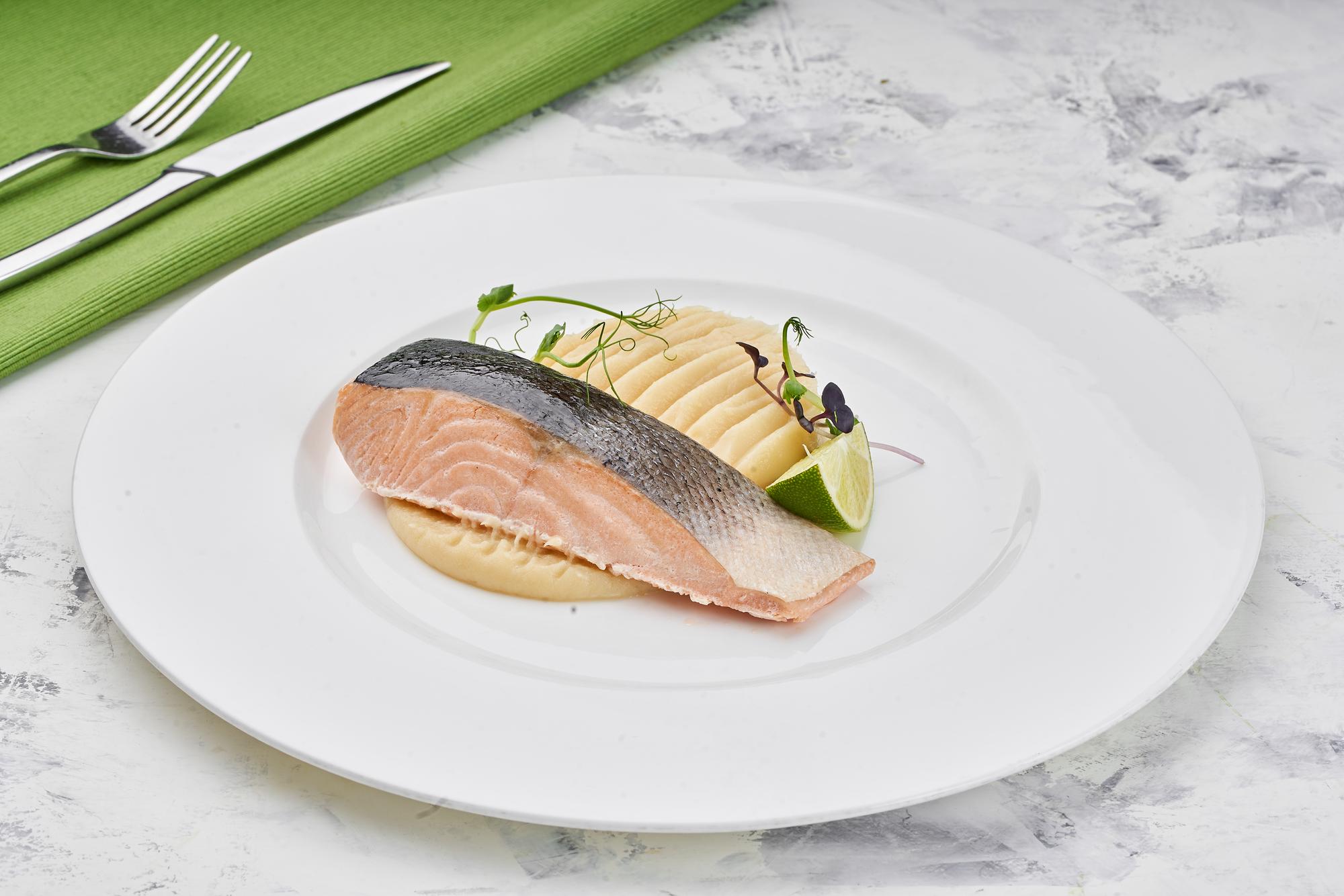 Филе лосося 100 г