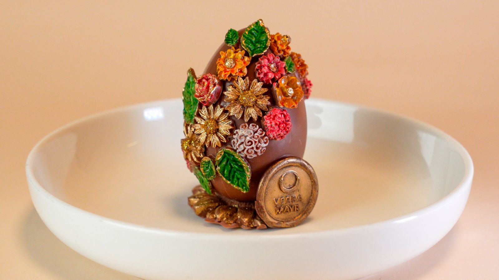 Яйцо шоколадное