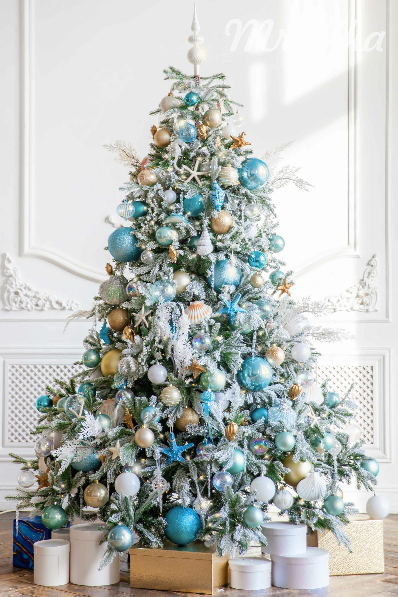 Ёлка "Голубая лагуна"