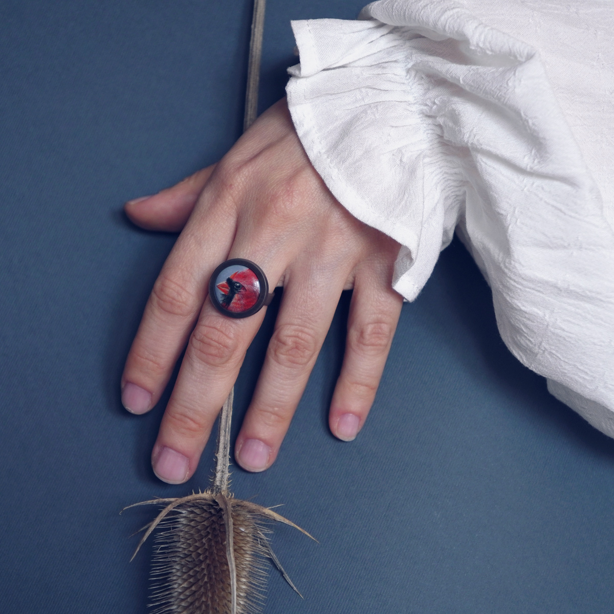 Кольцо с горячей эмалью КРАСНЫЙ КАРДИНАЛ на заказ