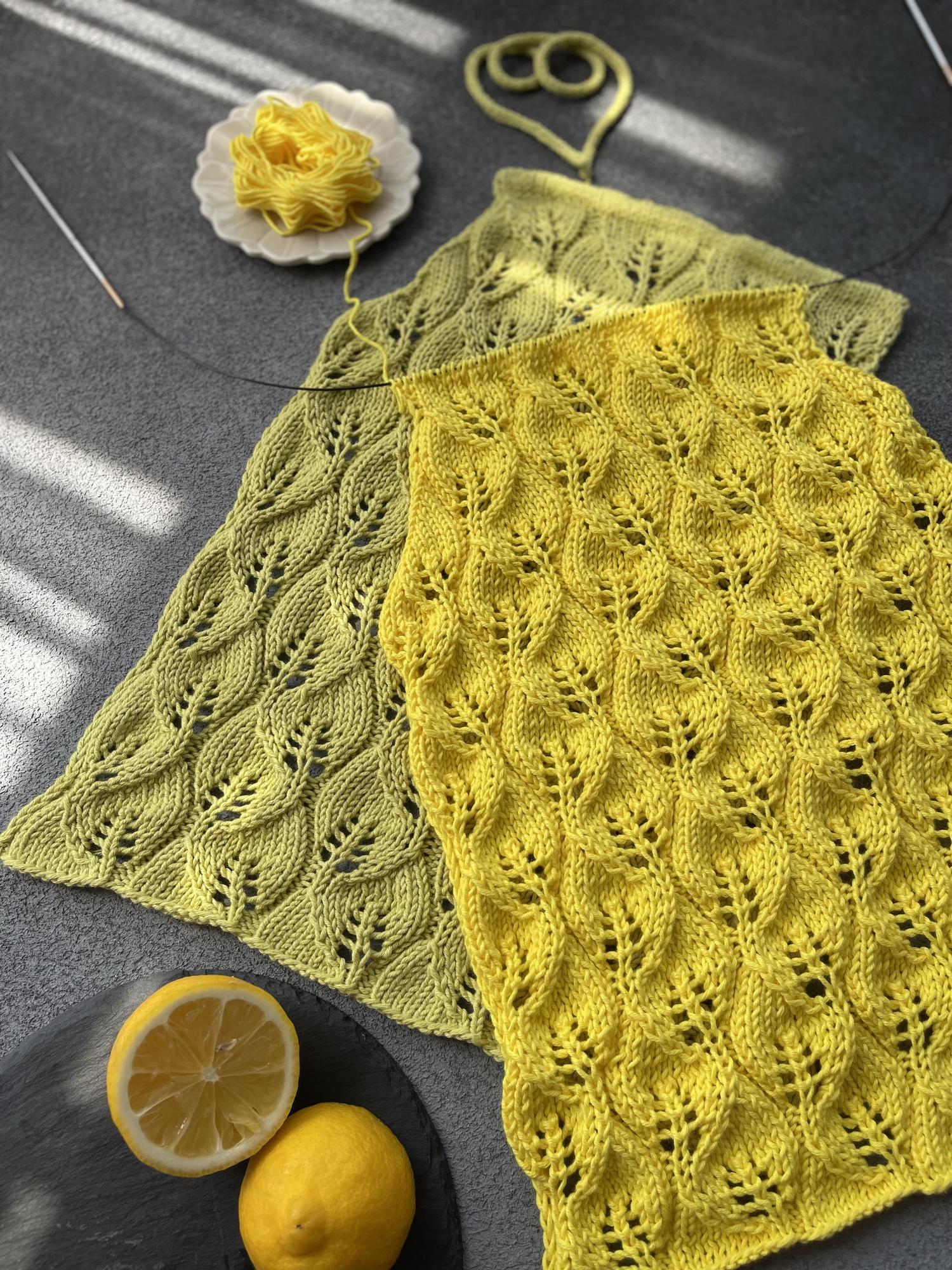 Short MK Leaf Top