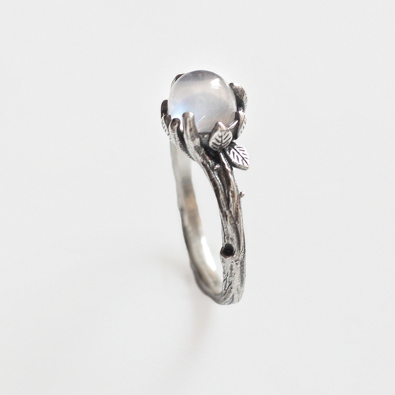 Dew - opal quartz ring