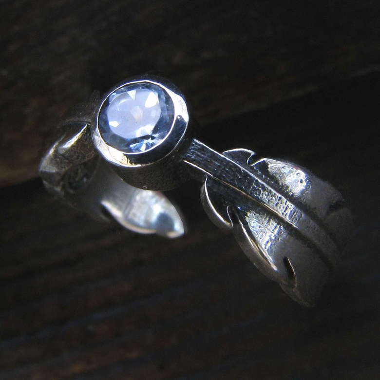 Northern owl feather - topaz