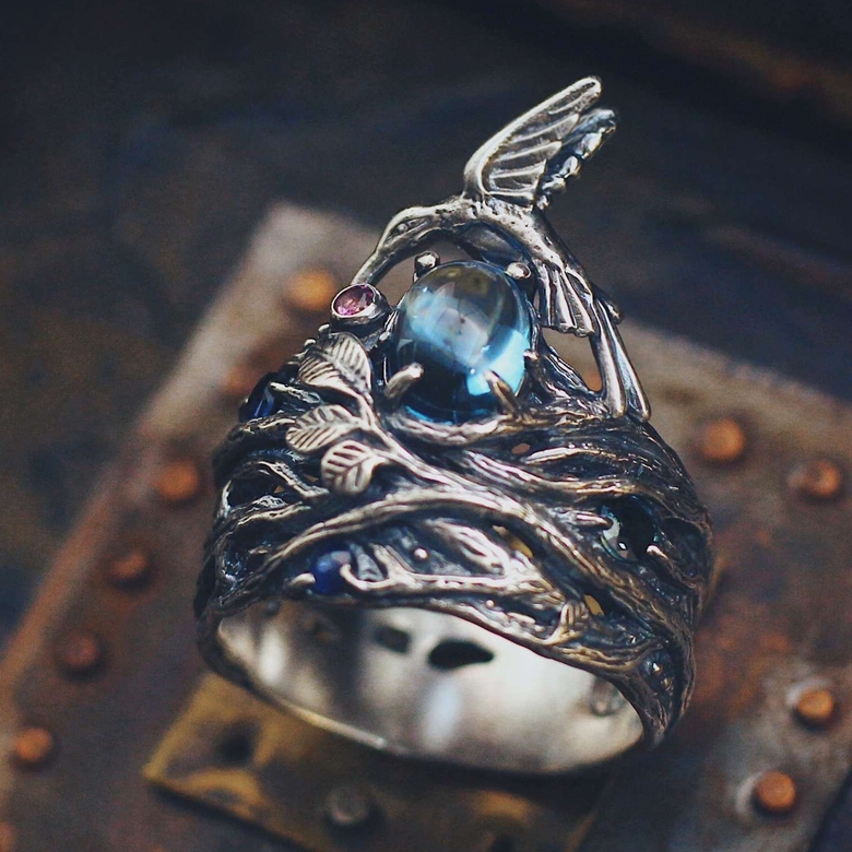 Jay - ring with topaz