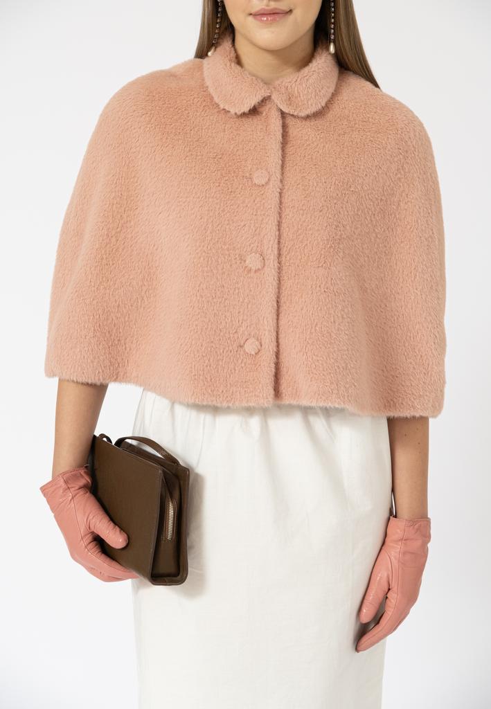 Пончо "Вышла утром красивая"