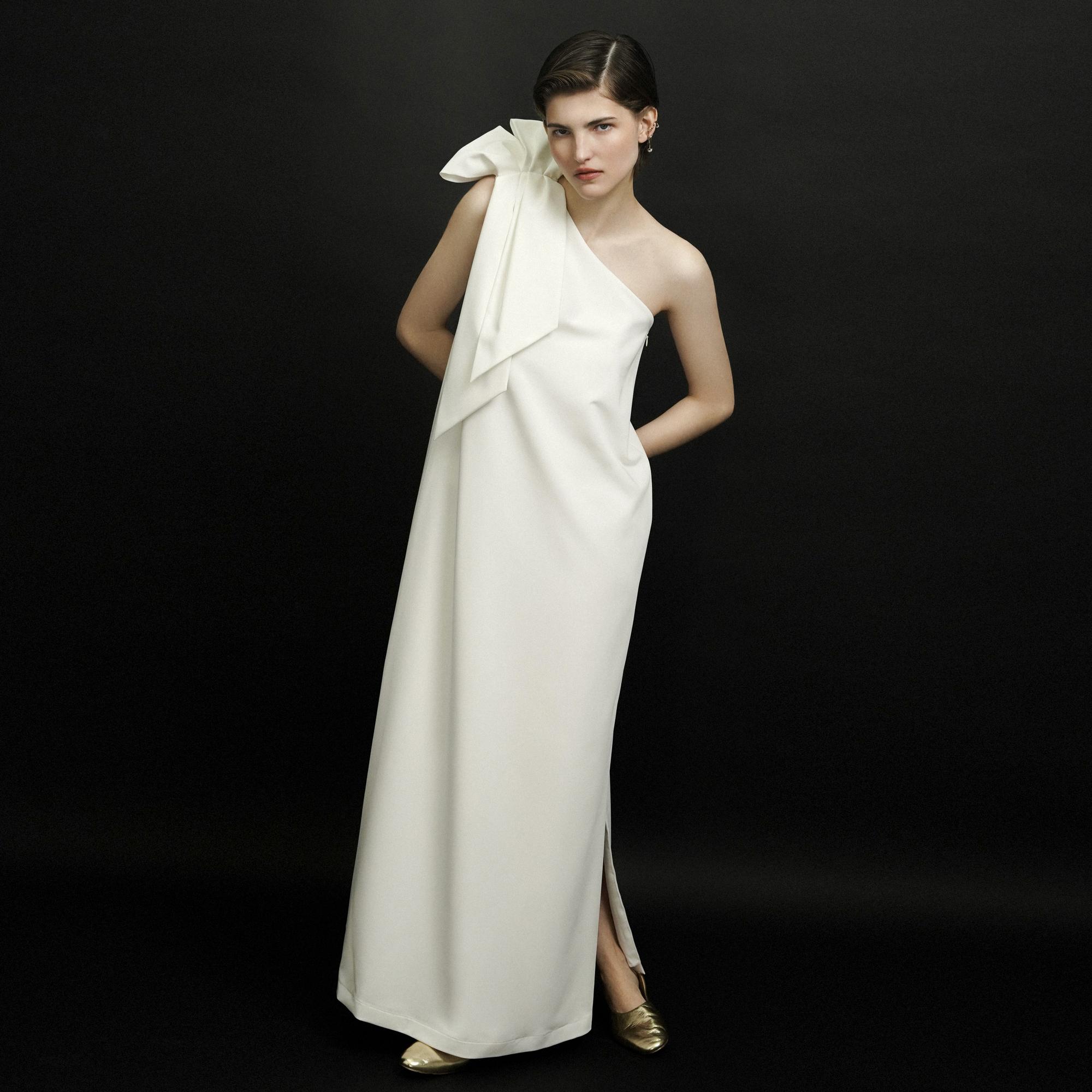 Платье макси с бантом на одно плечо 'Amo'