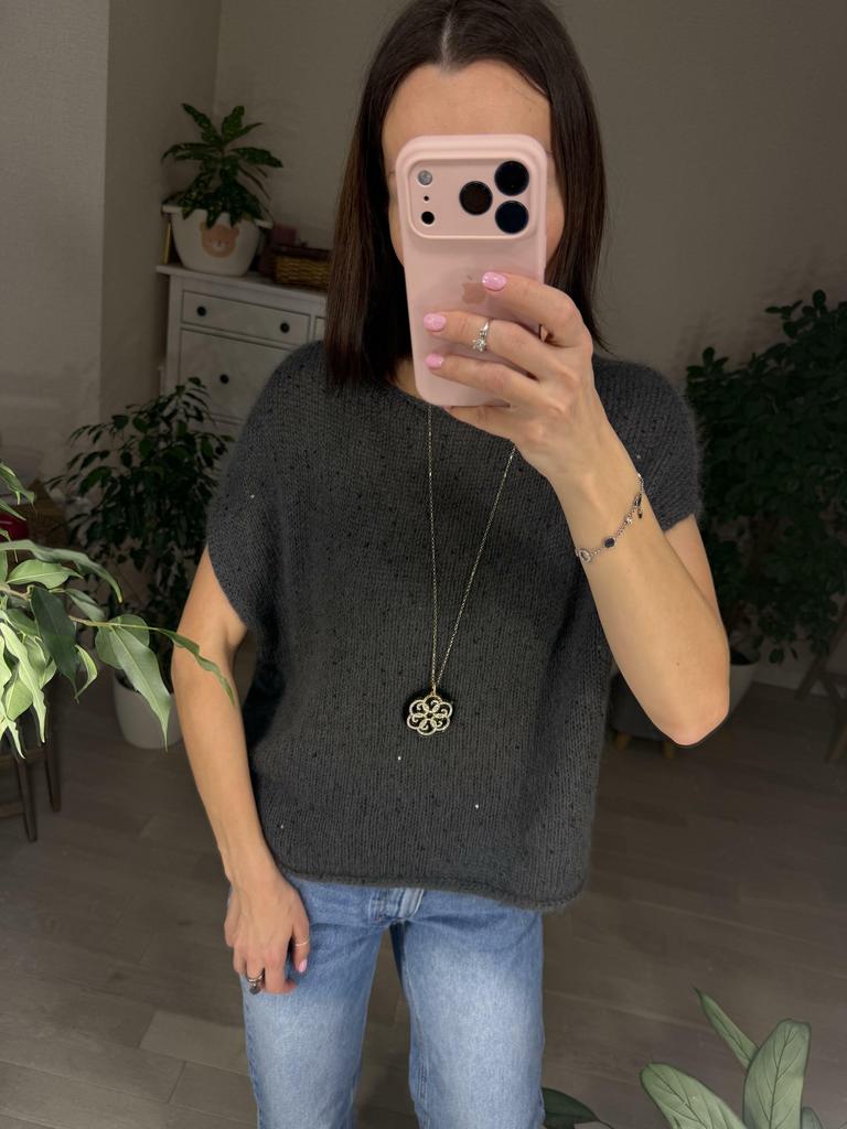 Мохеровая безрукавка