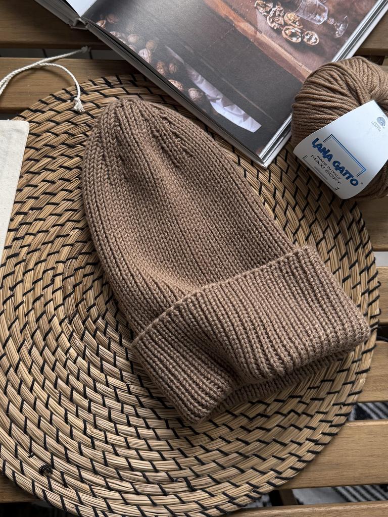 Street hat