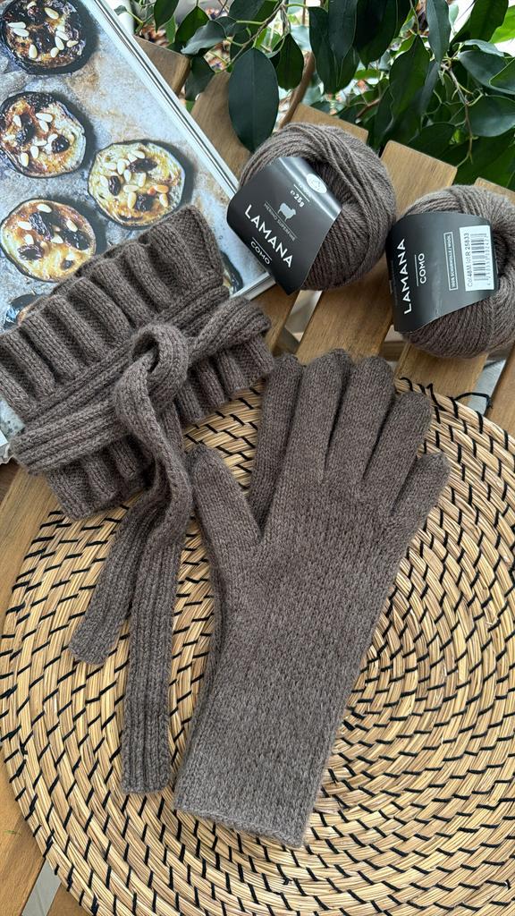 Комбо Перчатки + Шарф с рюшей