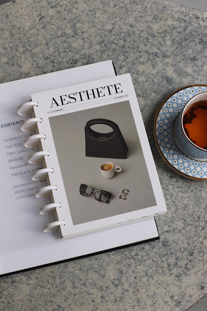 Ежедневник на дисках на год А5 с двойной обложкой Aesthete №25