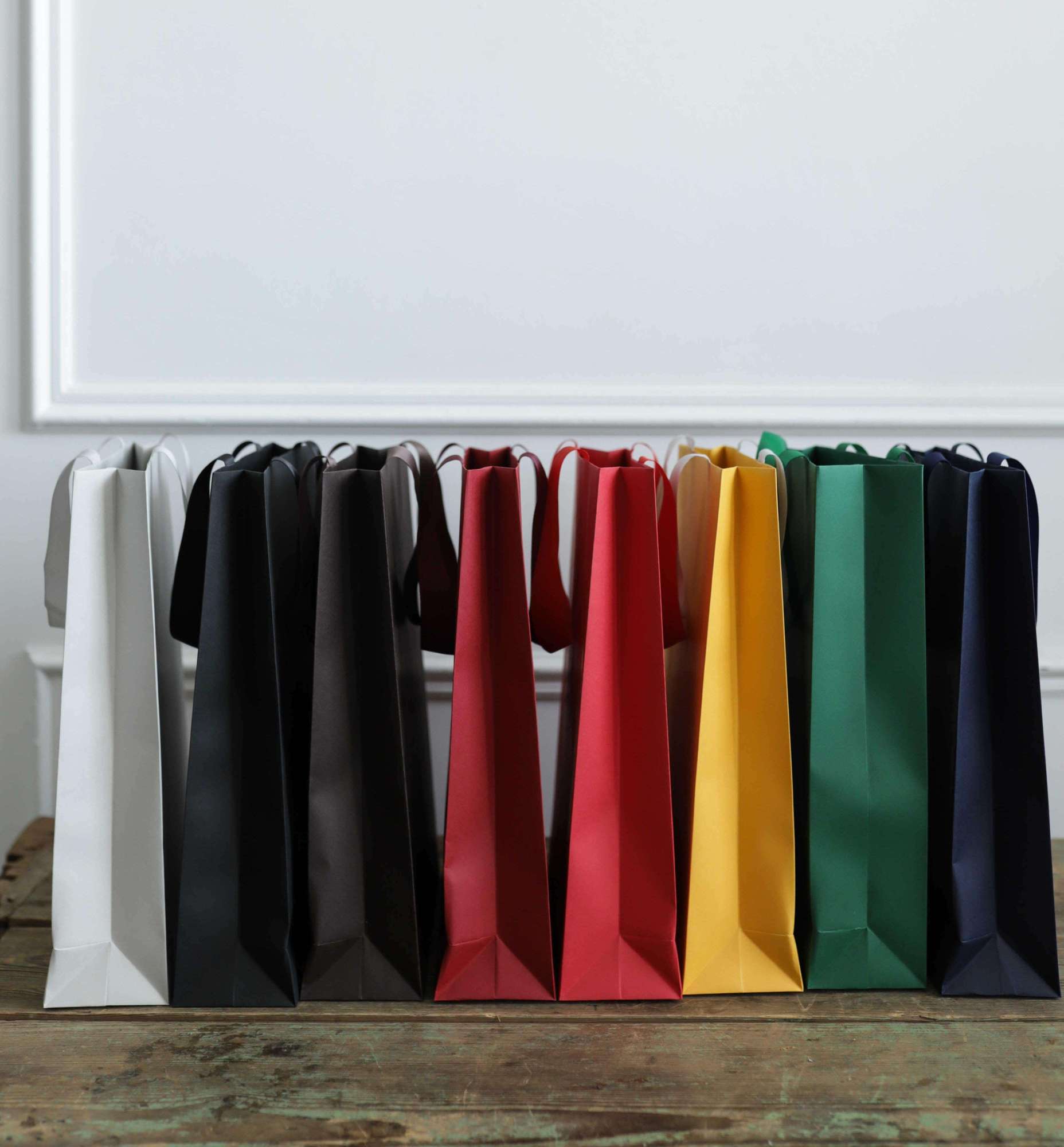 Пакет однотонный  25х35х8