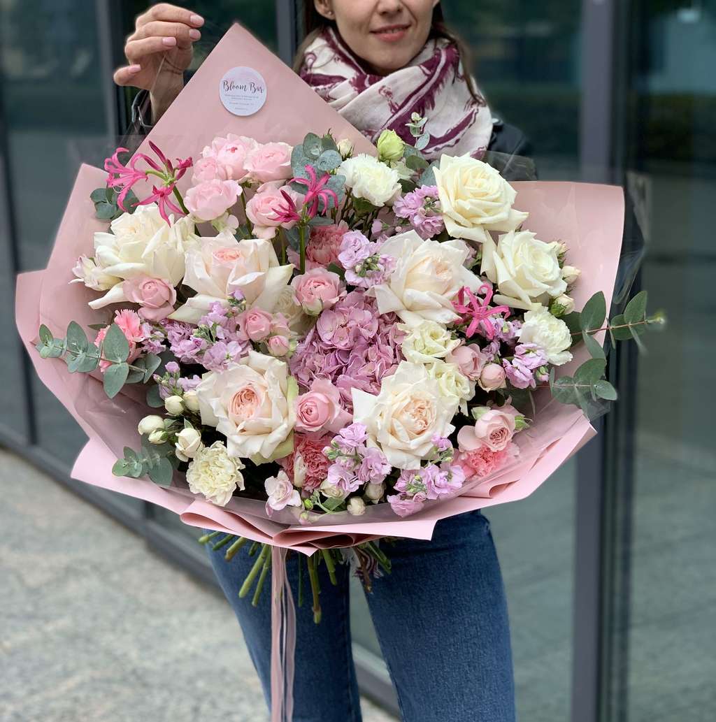 БУКЕТ COSMO BLOOM 21